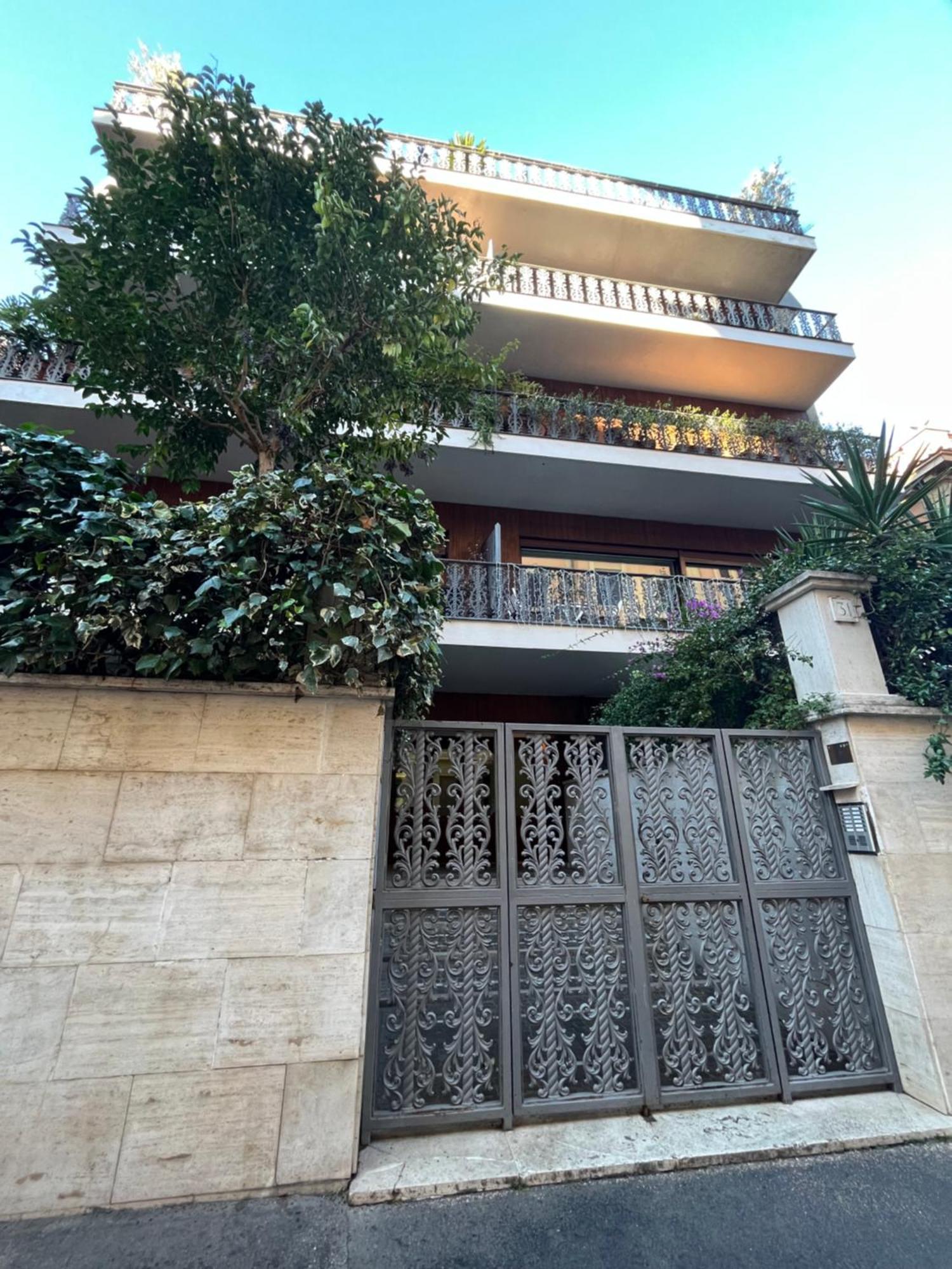 Savoia House, Modern Apartment Near Villa Borghese โรม ภายนอก รูปภาพ